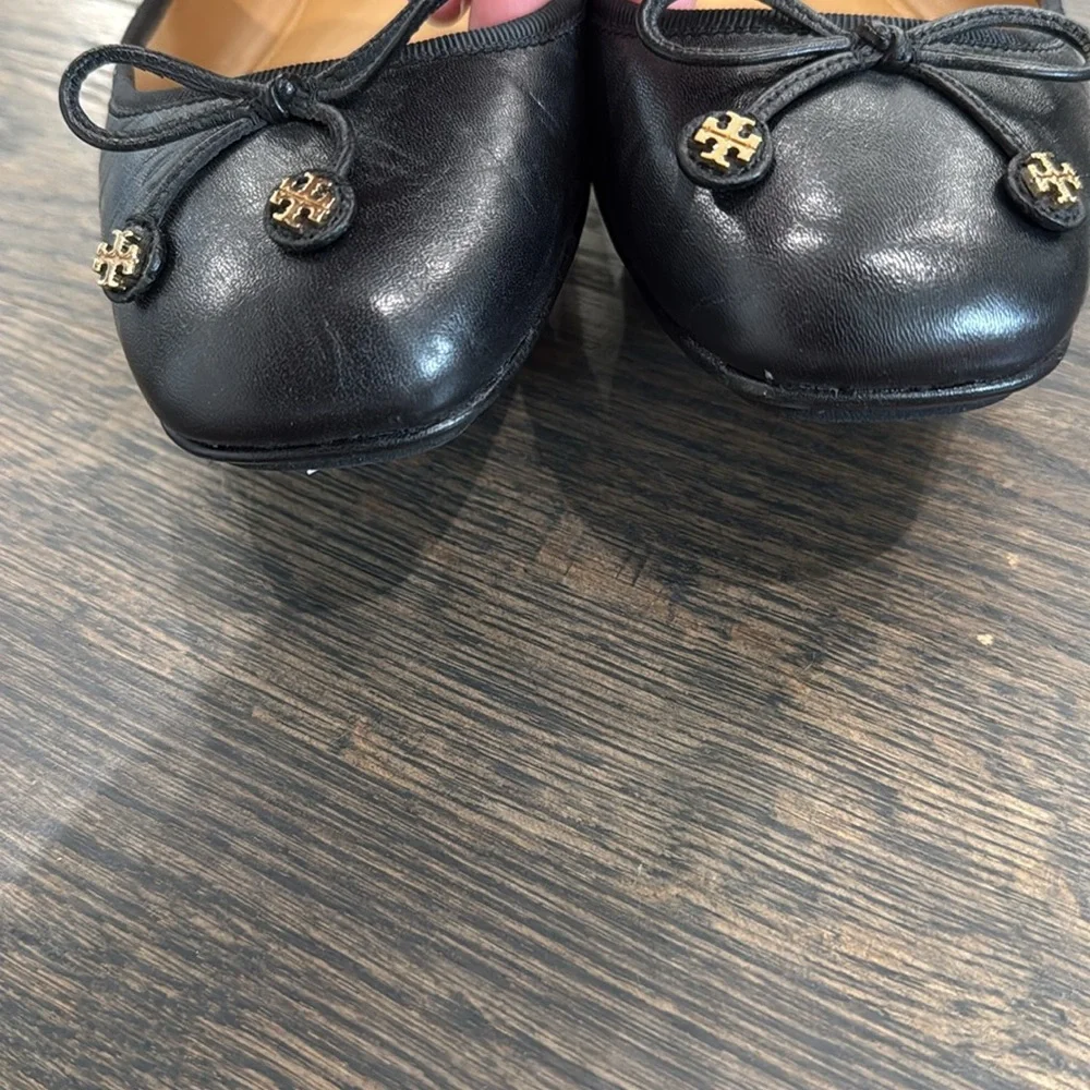 Tory Burch Flats-Authentic-EUC